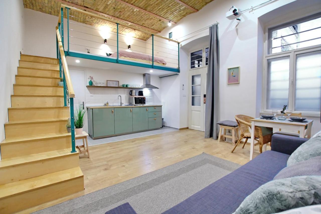 Lovely&Modern Downtown Apartment With Free Parking Budapest Esterno foto